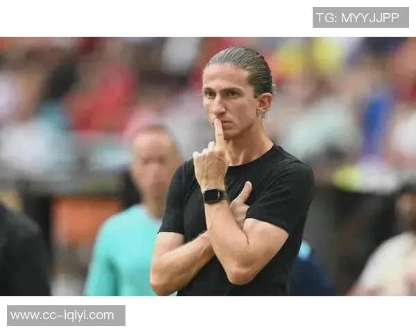 弗拉门戈催促费利佩路易斯今日做出续约决定莫塔成潜在替代者