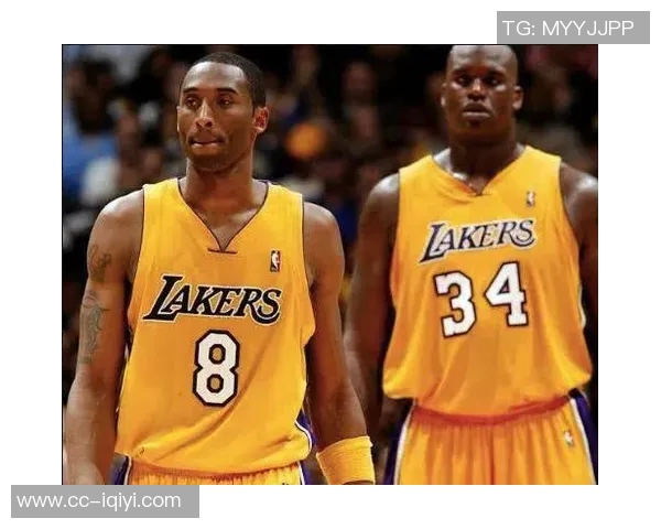 罗伊斯奥尼尔赞扬奥特沟通能力强调团队凝聚力的重要性