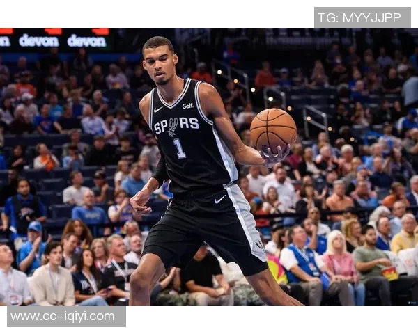 文班亚马创造NBA历史单场豪华数据成就引发热议